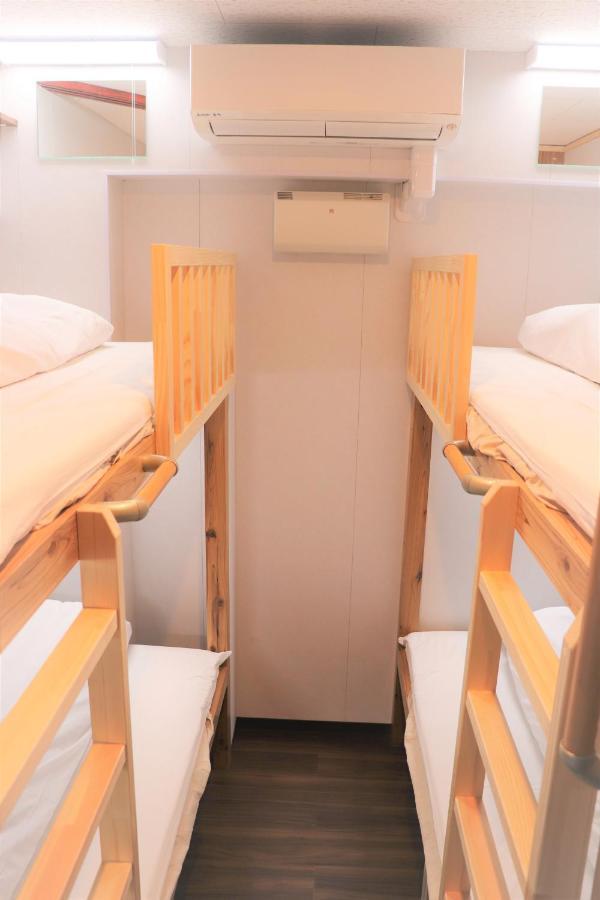 Jam Hostel Hakata Station Front Фукуока Екстер'єр фото